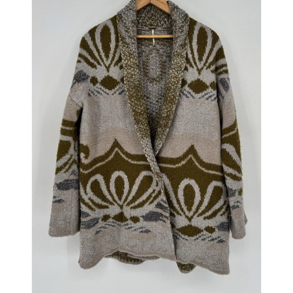 Free People Sweaters - Free People Size Small Winter's Day Patterned Cardigan Sweater Forest Combo